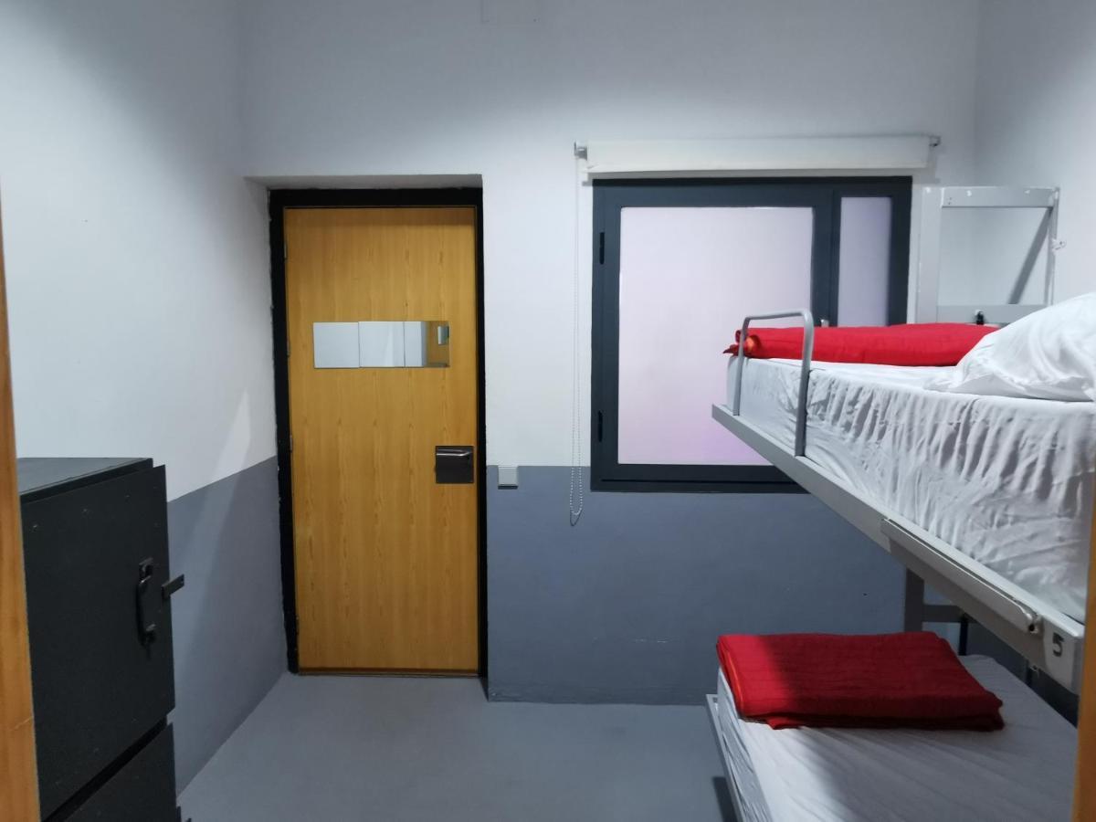Traveller Box Hostel - Seville