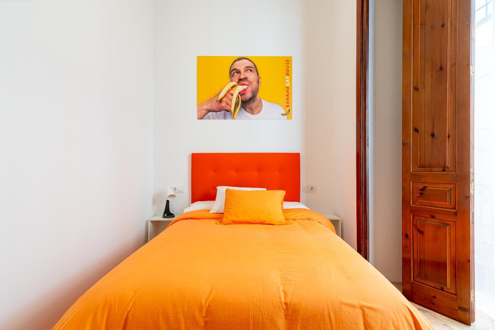 Banana Gay House - Only Men